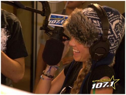 1195320987_f - 1-Anahi New2010 2-1