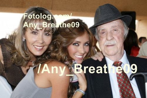 1249587492045_f - 1-Anahi New2010 2-1