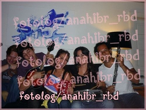 1276973926146_f - 1-Anahi New2010 2-1
