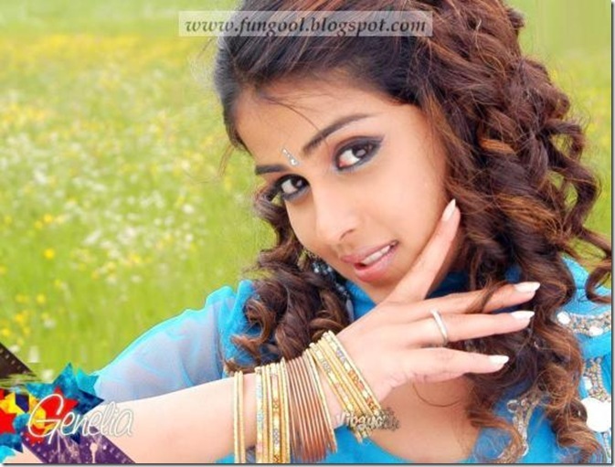 genelia-d-souza-wallpaper-96250-5641_thumb[1] - Genelia Dsouza