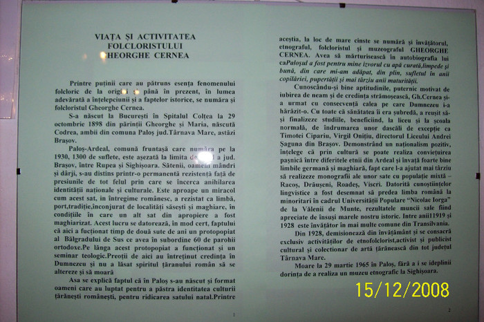 100_4105 - Dezvelire de placa comemorativa la Sighisoara in 26 noe 2011 a folcloristului Gh Cernea de catre Soc
