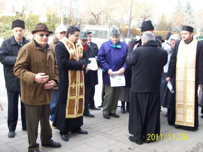 113_0723 - Dezvelire de placa comemorativa la Sighisoara in 26 noe 2011 a folcloristului Gh Cernea de catre Soc