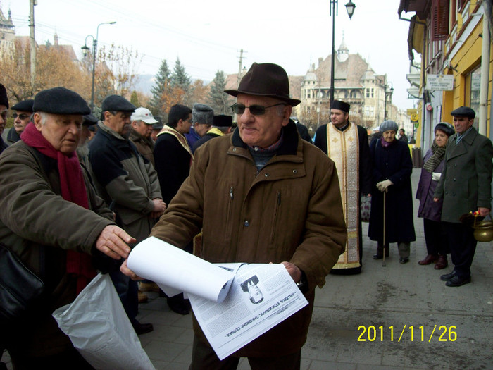 113_0718 - Dezvelire de placa comemorativa la Sighisoara in 26 noe 2011 a folcloristului Gh Cernea de catre Soc