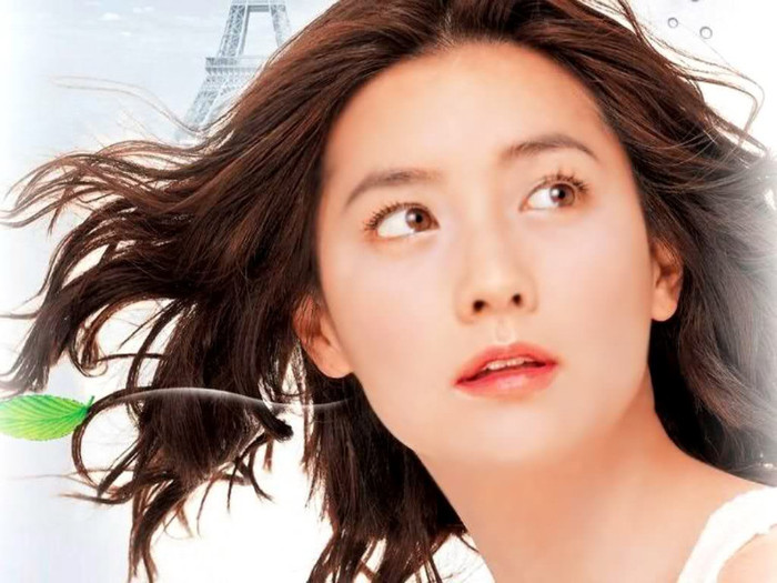 9hq1vk - Lee Young Ae