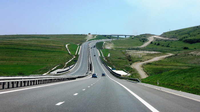 at7 - Autostrada Transilvania
