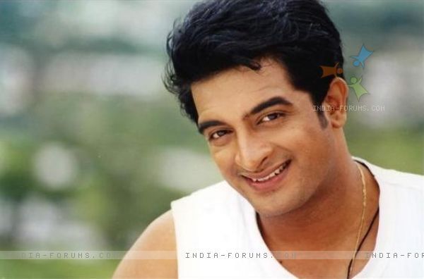 Pankaj Vishnu-Ajit 1 - Actori Pavitra Rishta