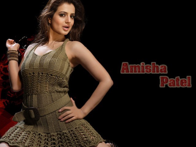 28671 - Amisha Patel