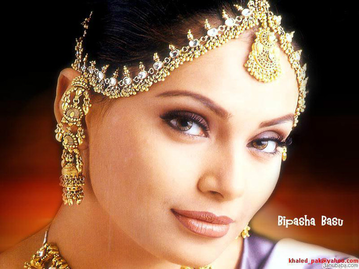 wp_Janubaba_bipasabasu_2004107414481I7XOB