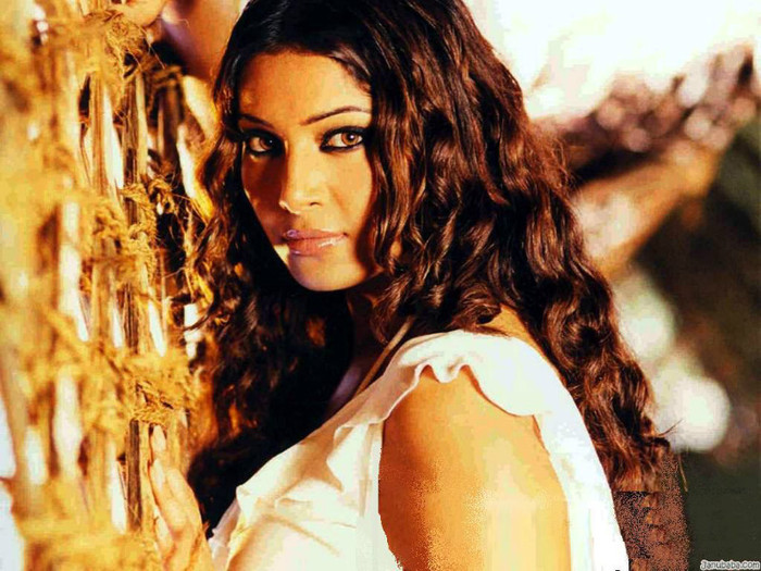 wp_Janubaba_bipasabasu_2004922175517WSPH1F