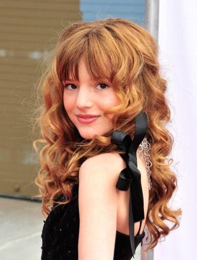 Bella_Thorne_1259504489_3