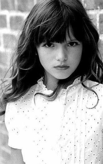 Bella_Thorne_1259504824_2