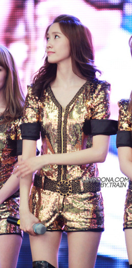 tumblr_lkixiiFp7B1qcg0bjo1_500 - Yoona o