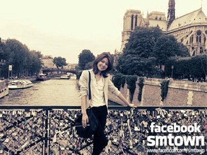 Girls-Generation-SNSD-Sooyoung-In-Paris-girls-generation-snsd-22956768-388-291