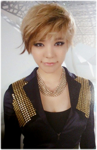 SNSD-SUNNY-girls-generation-snsd-26662151-430-667
