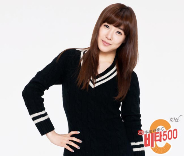 SNSD-Vita500-Photos-and-Snapshots-girls-generation-snsd-21479911-600-508