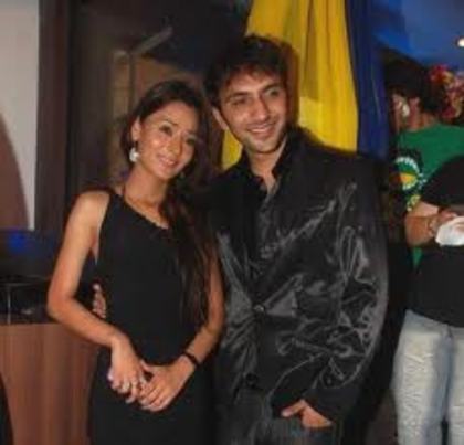 images (14) - Sara Khan and Ali Merchant