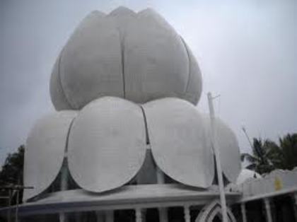 images - Lotus Shaped Parnasala Thiruvanantha