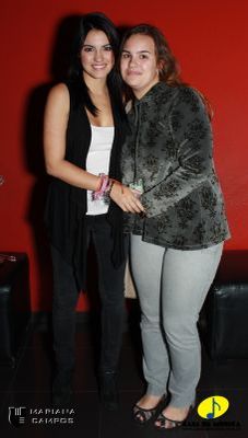 normal_Maite_Perroni_BR_Tour_Meet_Santos_2010_011_-_original - 1-Meet Greet Santos Brasil-1