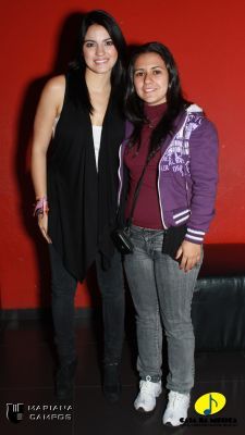normal_Maite_Perroni_BR_Tour_Meet_Santos_2010_022_-_original