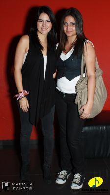 normal_Maite_Perroni_BR_Tour_Meet_Santos_2010_024_-_original