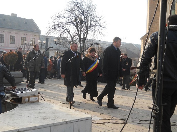 cu aceeaşi pălărie - Ziua Nationala