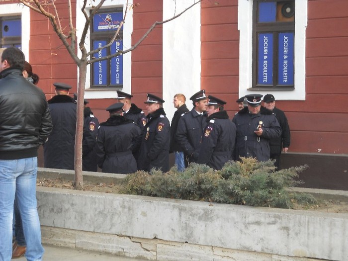 sun să-ntreb, nu arde undeva - Ziua Nationala