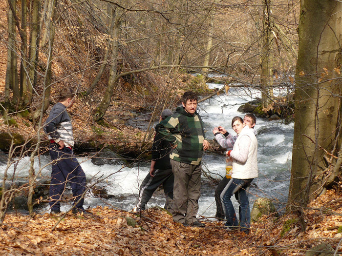 coborand de la Izvoare la Firiza 026 - LACUL FIRIZA SI STATIUNEA IZVOARELE