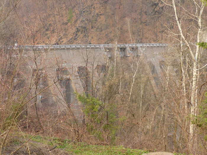 lacul firiza digul 001