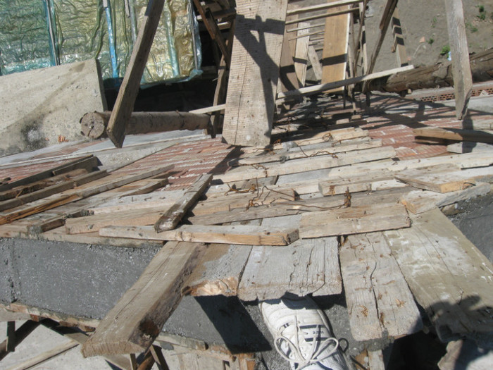 dupa turnare centuri mansarda 030