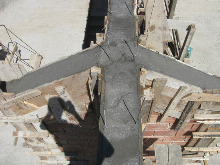 dupa turnare centuri mansarda 033