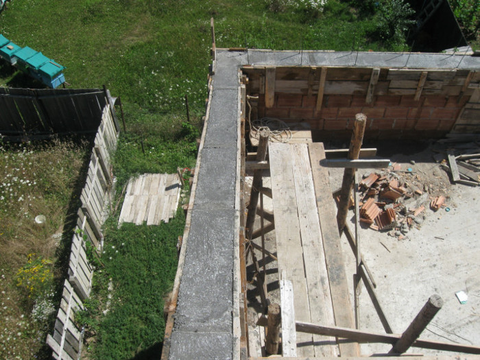 dupa turnare centuri mansarda 057