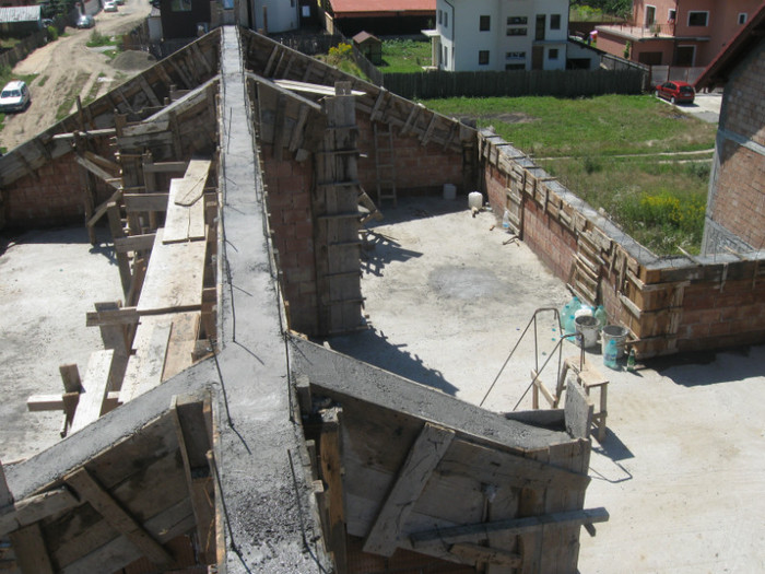 dupa turnare centuri mansarda 072