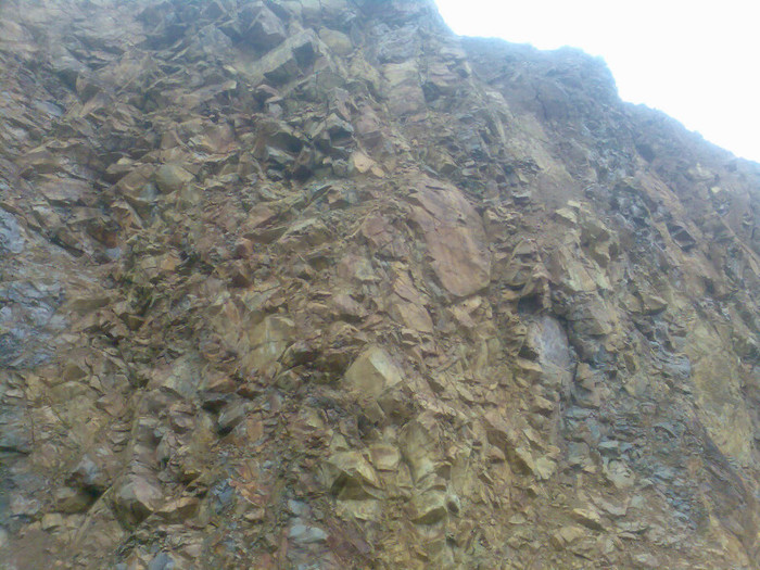 coborand de la Izvoare la Firiza 043 - LACUL FIRIZA SI STATIUNEA IZVOARELE