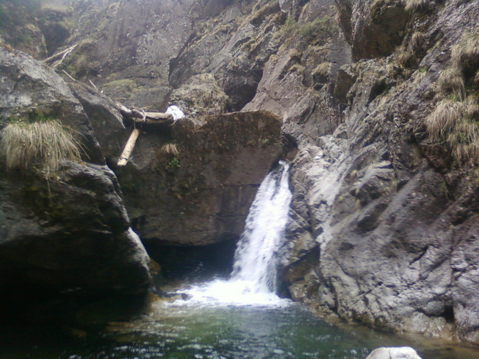 cascada iadolina 001