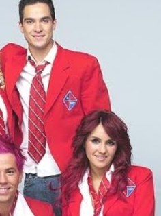 normal_r-spain002 - 1-Dulce Maria 2-1