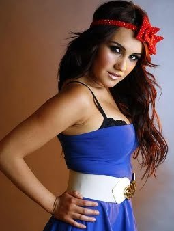 normal_UM019 - 1-Dulce Maria 2-1