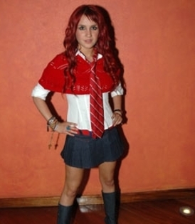 2RE004 - 1-Dulce Maria 3-1