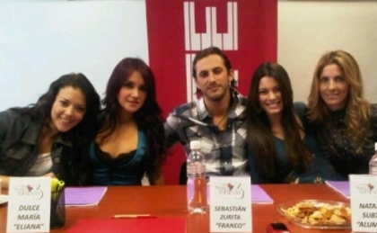 normal_21EC003 - 1-Dulce Maria 3-1