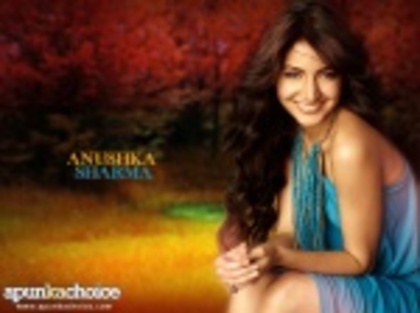 thmbwallpaper-86102 - ANUSHKA SHARMA