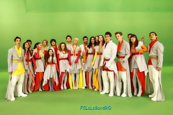 389940_199255696822622_100002145782392_420682_186039591_n