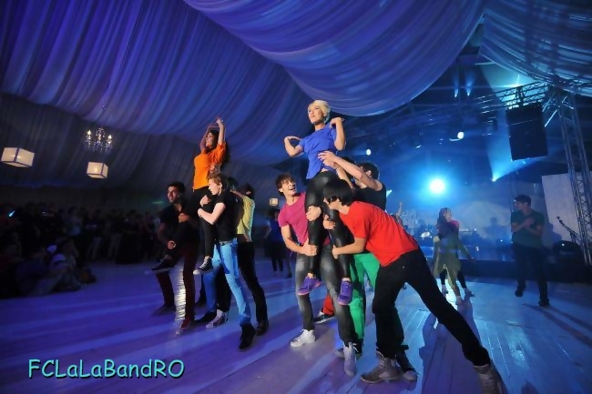 390458_198744960204311_198691250209682_478168_2112488677_n