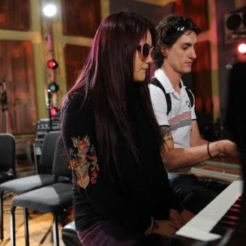 19IS013 - 1-Dulce Maria 7-1