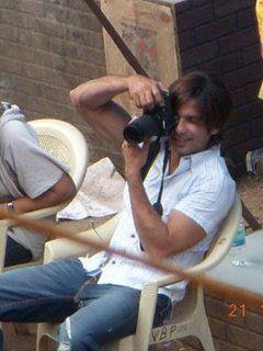 310496_229711757096551_183226935078367_602685_1721537384_n - Shahid Kapoor