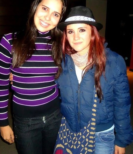 004hfy - 1-Dulce Maria 8-1