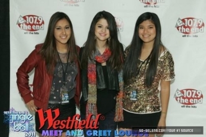 normal_001 - 1 12 2011 Meet and Greet on 107 9 The End Jingle Ball