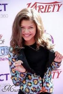 38 - Poze cu Zendaya Coleman