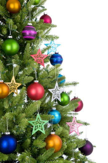 istock_christmas_tree_decorations - O Brad Frumos