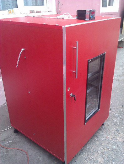 IMAG0664; incubator 1350 oua de prepelita
