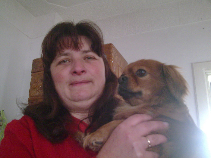 Imagine339; eu  impreuna cu a 2 catelusa mony
