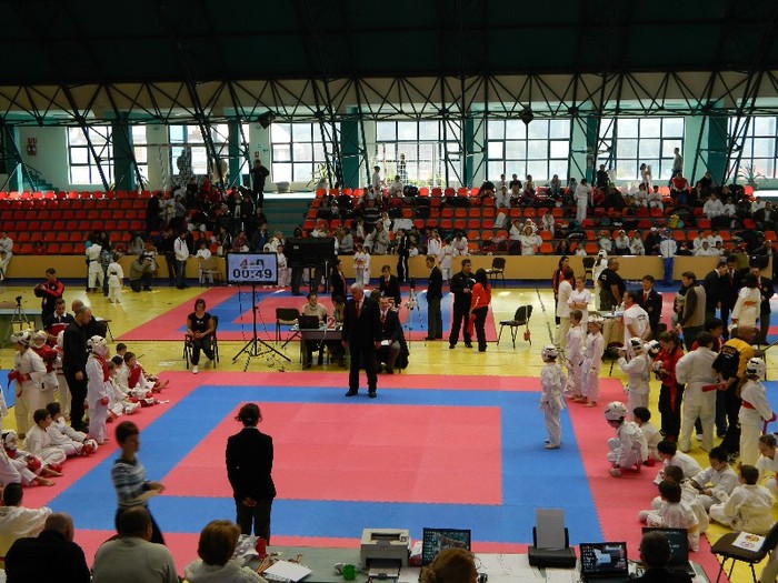 DSCN0023 - Matia la Cupa Romaniei 2011  - Karate WKC